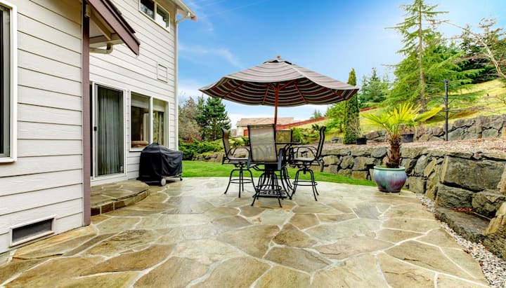 concrete-patio in Kalamazoo